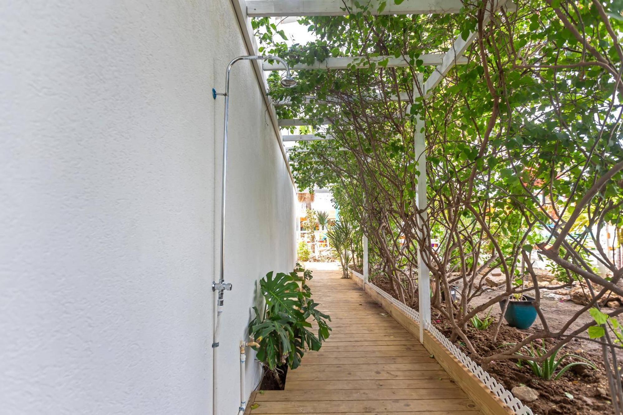 Maho Beach House - Luxe 1 Bedroom - Ocean Hideaway Eksteriør billede