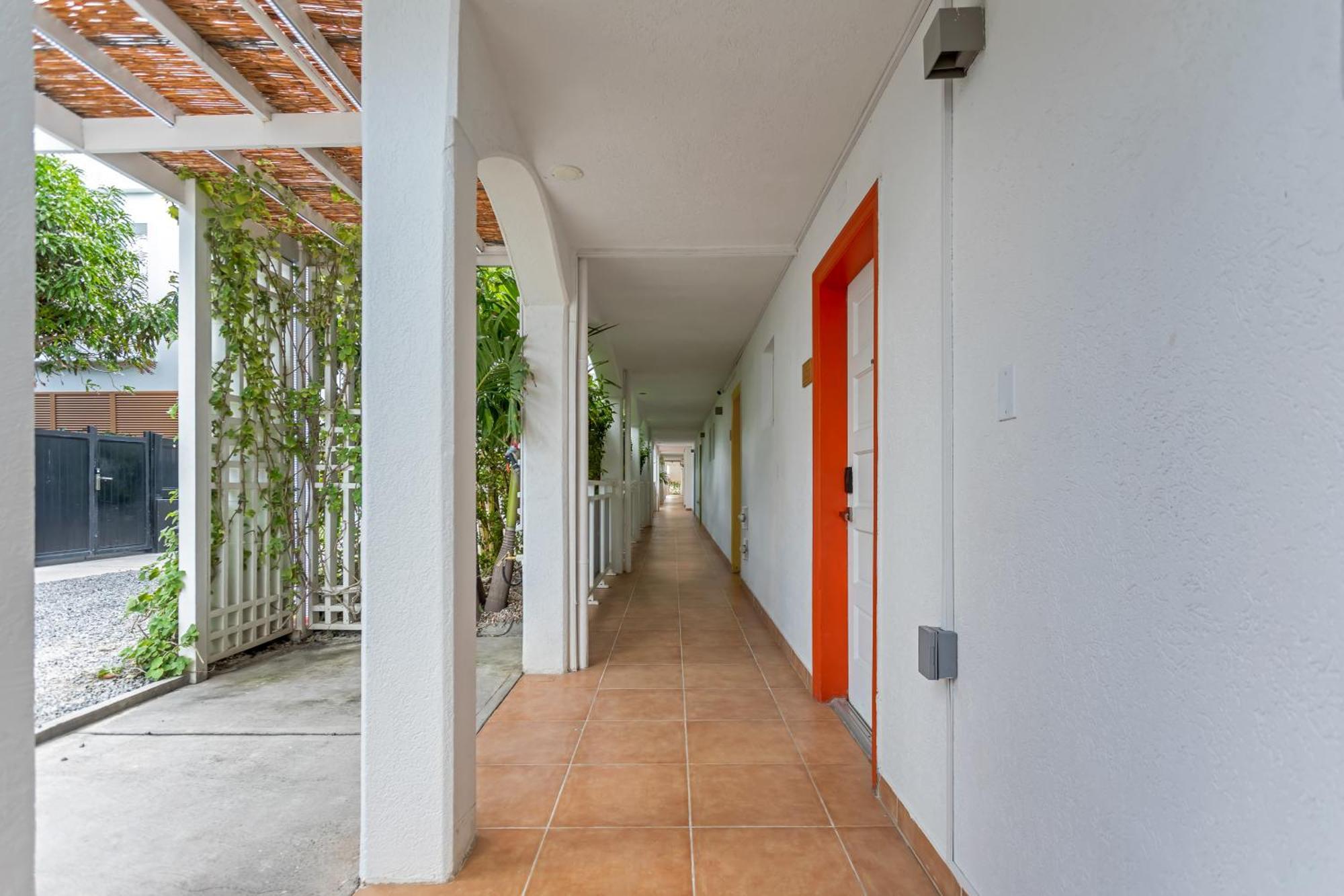Maho Beach House - Luxe 1 Bedroom - Ocean Hideaway Eksteriør billede